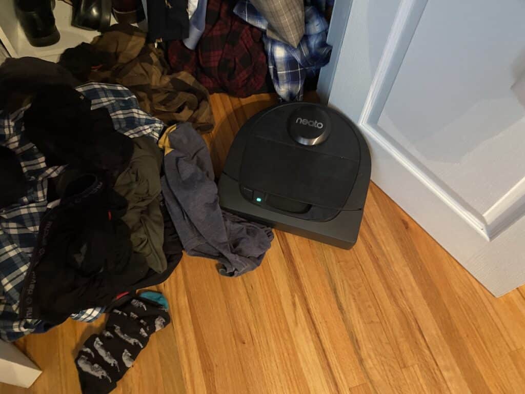 neato d6, robot, vacuum, review, how to
